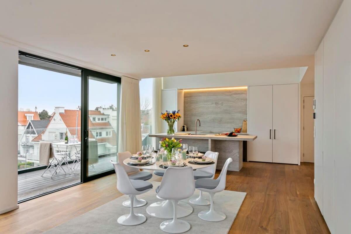 Huswell - Majestic New Penthouse With 2 Parkings * Knokke-Heist