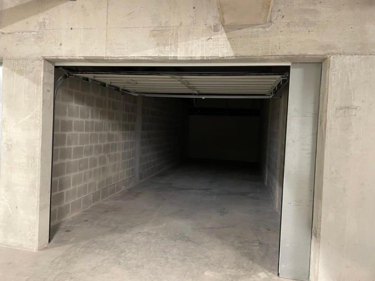 Huswell - Majestic New Penthouse With 2 Parkings Apartment
